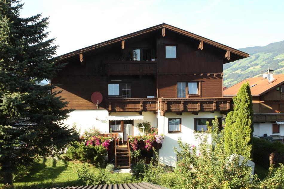 פוגן Ferienwohnung Koessler Christian מראה חיצוני תמונה